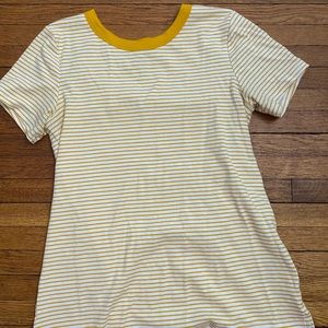 old navy women's shirt